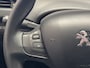 Peugeot 208 1.2 PURETECH ACTIVE NAVIGATIE CRUISE CONTROL AIRCO BLUETOOTH TELEFOON APPLE CARPLAY/ANDROID AFN. TREKHAAK 15"LICHTMETALEN VELGEN ZEER MOOI !!