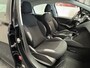Peugeot 208 1.2 PURETECH ACTIVE NAVIGATIE CRUISE CONTROL AIRCO BLUETOOTH TELEFOON APPLE CARPLAY/ANDROID AFN. TREKHAAK 15"LICHTMETALEN VELGEN ZEER MOOI !!
