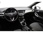 Opel Astra Sports Tourer 1.2 Turbo 130pk Edition 2020 | Navigatie | Achteruitrijcamera | Climate control | LED koplampen | Parkeersensoren | Lichtmetalen velgen | Extra getint glas | Dakrails
