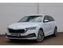 Skoda Octavia Combi 1.4 eHybrid Style 204pk DSG6 | SOH 94% | Elektrische stoelen | Leder/Alcantara | HUD