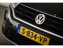 Volkswagen T-Roc 1.5 TSI Style Business | VIRTUAL COCKPIT | CLIMA | NAVIGATIE | CAMERA | 19"