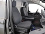 Ford E-Transit Custom 320 L2H1 Limited 65 kWh | 218PK | Stuurwielverwarming | 2300KG Trekgewicht |