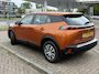 Peugeot e-2008 EV Active Pack 50 kWh ALL-IN RIJKLAARPRIJS | SOH 97% | Navi/Airco/Bluetooth/335KM Actieradius