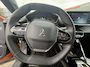 Peugeot e-2008 EV Active Pack 50 kWh ALL-IN RIJKLAARPRIJS | SOH 97% | Navi/Airco/Bluetooth/335KM Actieradius