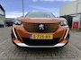 Peugeot e-2008 EV Active Pack 50 kWh ALL-IN RIJKLAARPRIJS | SOH 97% | Navi/Airco/Bluetooth/335KM Actieradius