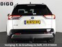 Toyota RAV4 2.5 Hybrid AWD Bi-Tone | 1650 KG trekgewicht | Trekhaak | Parkeersensoren | Apple Carplay & AndroidAUTO | Adapt.Cruise Control |