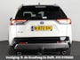 Toyota RAV4 2.5 Hybrid AWD Bi-Tone | 1650 KG trekgewicht | Trekhaak | Parkeersensoren | Apple Carplay & AndroidAUTO | Adapt.Cruise Control |