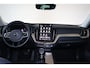 Volvo XC60 T6 Recharge AWD Plus Dark - Panorama/schuifdak - IntelliSafe Assist & Surround - 360º Camera - Harman/Kardon audio - Verwarmde voorstoelen, stuur & achterbank - Parkeersensoren voor & achter - Elektr. bedienb. voorstoelen met geheugen - Head up display - Draadloze tel. lader - Extra getint glas - 19' LMV