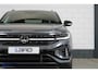 Volkswagen T-Roc 1.5 TSI 3x R-Line | IQ.Lights Virtual Trekh. Cam CarPlay ACC