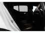 Volvo XC40 1.5 T3 R-Design > Trekhaak/H&K/Zwart dak/Winterpakket pro...