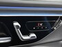 Mercedes-Benz E-klasse Estate 300 e AMG Plug-In Hybride | AMG Line | Night Pakket | Panorama Schuif-Kanteldak | MBUX Superscreen | 20 Inch AMG Velgen | Trekhaak \ Memory Pakket Voorstoelen. Inclusief 24 maanden MB Certified garantie voor Europa.