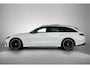 Mercedes-Benz E-klasse Estate 300 e AMG Plug-In Hybride | AMG Line | Night Pakket | Panorama Schuif-Kanteldak | MBUX Superscreen | 20 Inch AMG Velgen | Trekhaak \ Memory Pakket Voorstoelen. Inclusief 24 maanden MB Certified garantie voor Europa.
