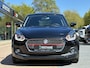 Suzuki Swift 1.0 Stijl Automaat 110PK | Achteruitrijcamera | Adaptieve Cruise Control | Climate Control | Carplay | Navigatie