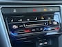 Volkswagen T-Roc 1.5 TSI Life DSG,NAV/CAM,AFN.TREKHAAK,STOELVERWARMING