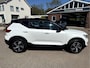 Volvo XC40 2.0 B4 200pk R-Design Panoramadak, Trekhaak, Camera