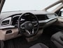 Volkswagen Multivan 1.4 eHybrid 218 Pk Automaat L2H1 Style 7 Persoons | Panorama dak | Trekhaak | Stoelverwarming | Camera | CarPlay | Navigatie | 17 Inch | 19.071 Km !!
