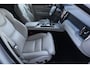Volvo XC60 2.0 T6 Plug-in hybrid AWD Inscription | Elec. Trekhaak | Pano | Leer | 360 view