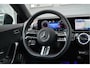 Mercedes-Benz CLA 200 AMG Line | PANO | SFEERVERLICHTING | CAMERA | KEYLESS |