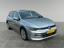 Volkswagen Golf Private lease €560 P/M 1.5 204pk eHybrid Life Edition O.B.V 60 maanden en 10.000 p/m Achteruitrijcamera | Stoelverwarming