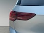Volkswagen Golf Private lease €560 P/M 1.5 204pk eHybrid Life Edition O.B.V 60 maanden en 10.000 p/m Achteruitrijcamera | Stoelverwarming