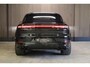 Porsche Cayenne Coupé 3.0 E-Hybrid|Black Edition|Sport seats|Passenger screen|Bose|Pano|2026|22"|Stoel verwarming+ventilatie|Zwart