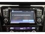 Nissan Qashqai 1.2 Connect Edition Climate, Cruise, Camera, Bluetooth, Stoelverwarming, PDC, Trekhaak, 17''