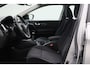 Nissan Qashqai 1.2 Connect Edition Climate, Cruise, Camera, Bluetooth, Stoelverwarming, PDC, Trekhaak, 17''