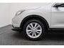 Nissan Qashqai 1.2 Connect Edition Climate, Cruise, Camera, Bluetooth, Stoelverwarming, PDC, Trekhaak, 17''