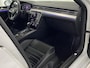 Volkswagen Passat Variant 2.0 TSI Elegance Business R Panodak Camera Trekhaak Dynaudio Navigatie