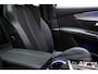 Peugeot 3008 1.6 HYbrid4 300 GT Pack Business | PANORAMADAK | SFEERVERLICHTING | DAB | APPLE | 360 CAMERA