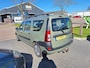 Dacia Logan MCV 1.6-16V Lauréate 7p. / INRUILKOOPJE