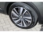 Peugeot 3008 1.2 PureTech Allure | Achterbank in delen neerklapbaar | Alarm klasse 1(startblokkering) | Anti Blokkeer Systeem