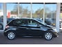 Peugeot 208 1.2 VTi Allure Nette 208 met oa panoramadak pdc trekhaak stoelverwarming pdc navigatie cruise control riem vv bij 54000km onderhoudshistorie aanwezig