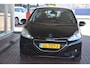 Peugeot 208 1.2 VTi Allure Nette 208 met oa panoramadak pdc trekhaak stoelverwarming pdc navigatie cruise control riem vv bij 54000km onderhoudshistorie aanwezig