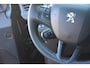 Peugeot 208 1.2 VTi Allure Nette 208 met oa panoramadak pdc trekhaak stoelverwarming pdc navigatie cruise control riem vv bij 54000km onderhoudshistorie aanwezig