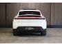 Porsche Macan Pano|100kWh|360 camera|Stoel verw.|Stoel Airco|Memory|20"|Elek. stuur|Adaptieve cruise control|Vol. Fabrieksgarantie