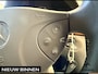 Mercedes-Benz E-klasse 240 Elegance Automaat. Youngtimer. BTW auto met slechts 104000 km !!