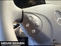 Mercedes-Benz E-klasse 240 Elegance Automaat. Youngtimer. BTW auto met slechts 104000 km !!