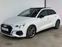 Audi A3 Sportback 40 TFSI e S-line Panoramadak Sportstoelen Camera