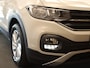 Volkswagen T-Cross 1.0 TSI Life ORIGINEEL NEDERLANDSE AUTO - AFKOMSTIG VAN 1E EIGENAAR - PARKEERSENSOREN VOOR/ ACHTER - NAVIGATIE - ADAPTIEVE CRUISE CONTROL - AIRCO - ARMSTEUN VOOR - 4 SEIZOENENBANDEN - DAKRAILS - DAB AUDIO