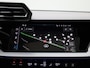 Audi A3 Sportback 45 TFSI e S edition Competition l Adaptive cruise control l Glazen panoramadak l Climate control l Achteruitrijcamera l Dodehoekdetectie l Navigatie l Stylingpakket carbon l Stoelverwarming l Alarm klasse III l Optiekpakket zwart plus