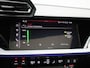 Audi A3 Sportback 45 TFSI e S edition Competition l Adaptive cruise control l Glazen panoramadak l Climate control l Achteruitrijcamera l Dodehoekdetectie l Navigatie l Stylingpakket carbon l Stoelverwarming l Alarm klasse III l Optiekpakket zwart plus