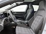 Volkswagen Golf 1.5 eHybrid GTE 272 PK | SoH 100% | Automaat | Black Style Pakket | 360* Camera (Helicopter) | Panorama Dak | Stoel en Stuurverwarming