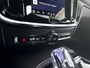 Volvo V60 T6 Plug-in hybrid AWD Plus Dark | 360° camera | Harman Kardon | Stoel- en Stuurverwarming | Trekhaak