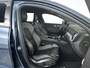 Volvo V60 T6 Plug-in hybrid AWD Plus Dark | 360° camera | Harman Kardon | Stoel- en Stuurverwarming | Trekhaak