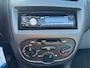 Peugeot 206 CC 1.6-16V Electric pakket Audio-CD/MP3 LMV 14" Sportstoelen 2 x Airbag Getint glas Windscherm Dealeronderhoud Nw Apk!