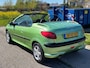 Peugeot 206 CC 1.6-16V Electric pakket Audio-CD/MP3 LMV 14" Sportstoelen 2 x Airbag Getint glas Windscherm Dealeronderhoud Nw Apk!