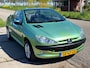 Peugeot 206 CC 1.6-16V Electric pakket Audio-CD/MP3 LMV 14" Sportstoelen 2 x Airbag Getint glas Windscherm Dealeronderhoud Nw Apk!