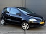 Volkswagen Fox 1.2 Trendline - 2E EIGENAAR - APK T/M 08-02-2027 - TREKHAAK - LM VELGEN - EL. RAMEN + SPIEGELS - STUURBEKRACHTIGING - NAP - NL AUTO - GOED ONDERHOUDEN -