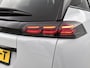 Peugeot 2008 1.2 Hybrid Allure 145pk Automaat | Navigatie | Camera Voor + Achter | Adaptieve Cruise Control | 17"LMV | LED | Dodehoekdetectie | Keyless Entry/Start | Apple Carplay/Android Auto |
